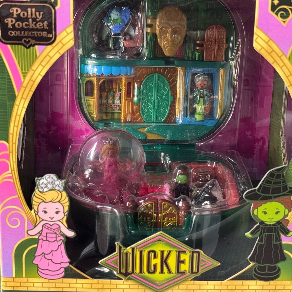 Polly Pocket Wicked Playset BRAND NEW In box